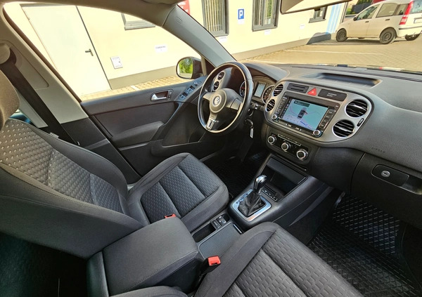 Volkswagen Tiguan cena 39990 przebieg: 198000, rok produkcji 2010 z Ozorków małe 301